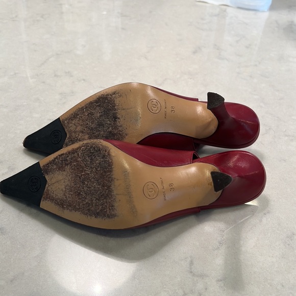 CHANEL Camellia Applique Slingbacks - Size 38 - Picture 2 of 5